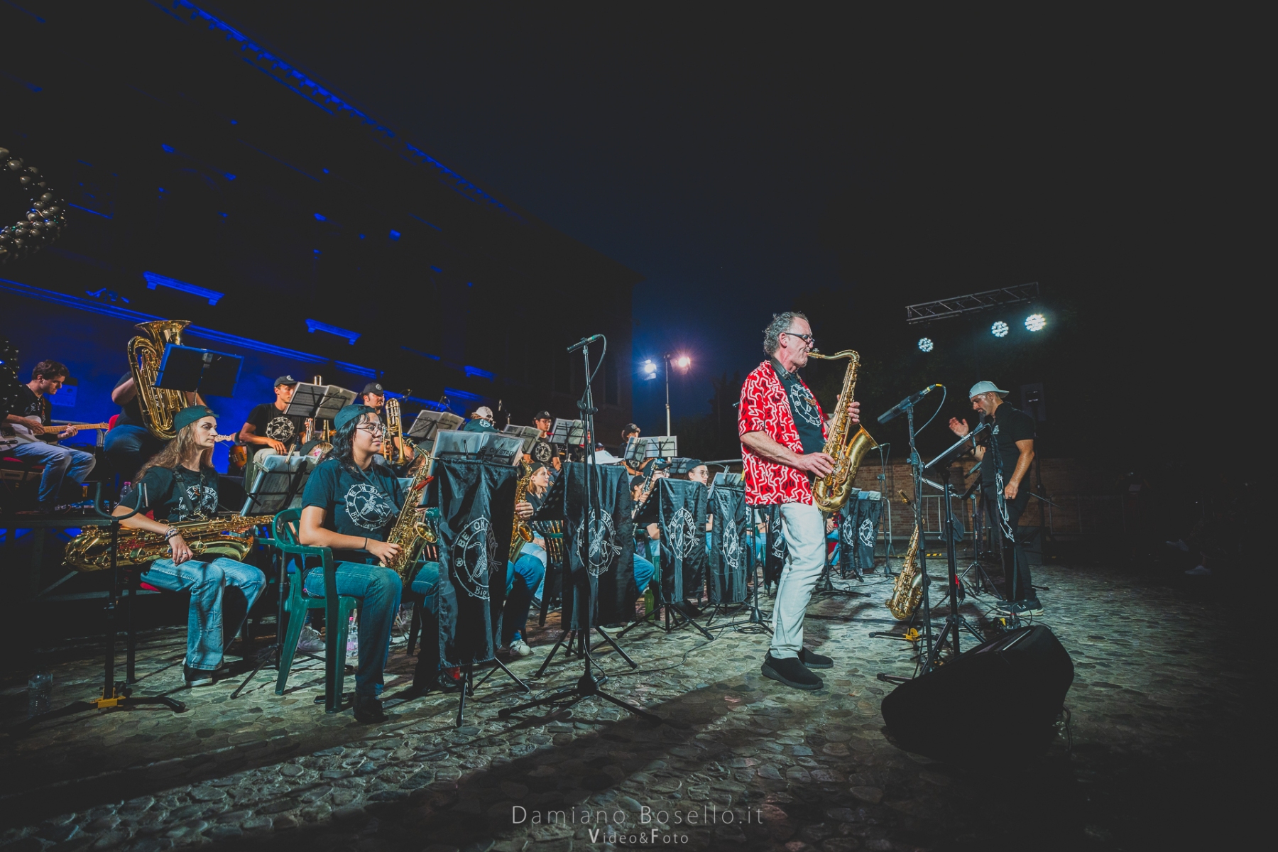 100-CHRIS-COLLINS-BE-ON-STAGE-Big-band-16mm