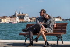 2-MartinaRoberto-Pre-Wedding-Venezia-Panchina-x-social